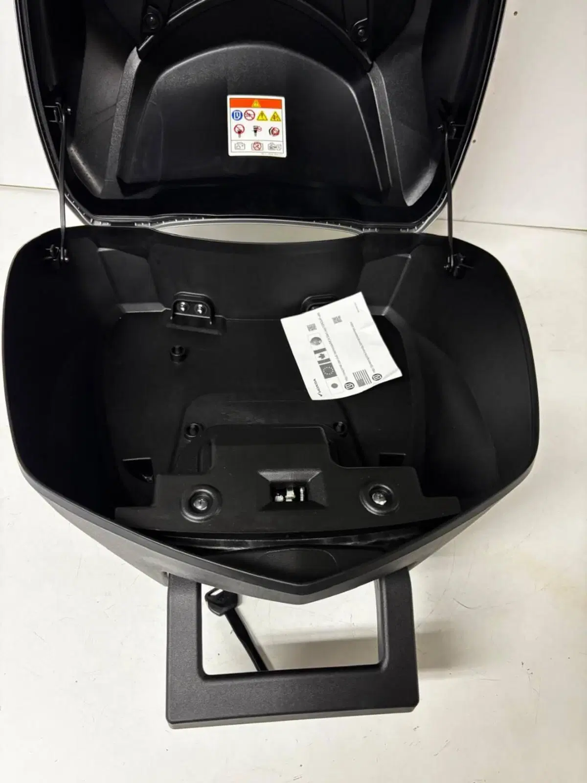Bauletto posteriore SH originale Honda (8)