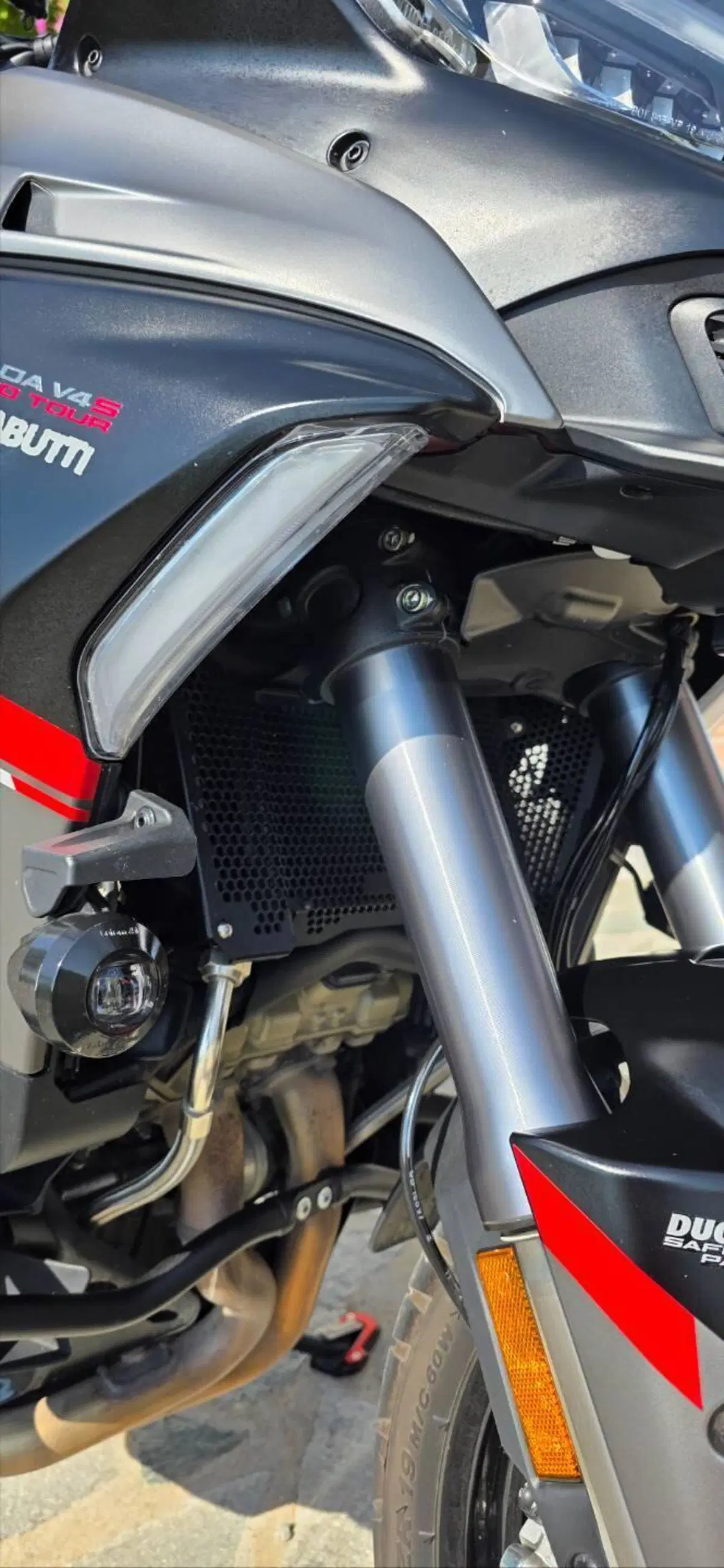 Ducati Multistrada V4 S Grand Tour (2024) (8)