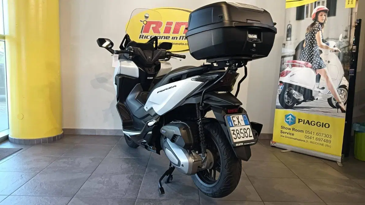 Honda Forza 125 (2022) (5)