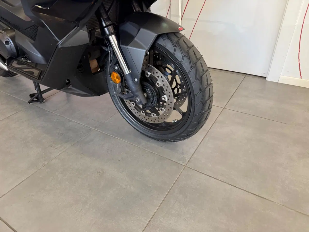 Honda Forza 750 (2025 - 26) (9)