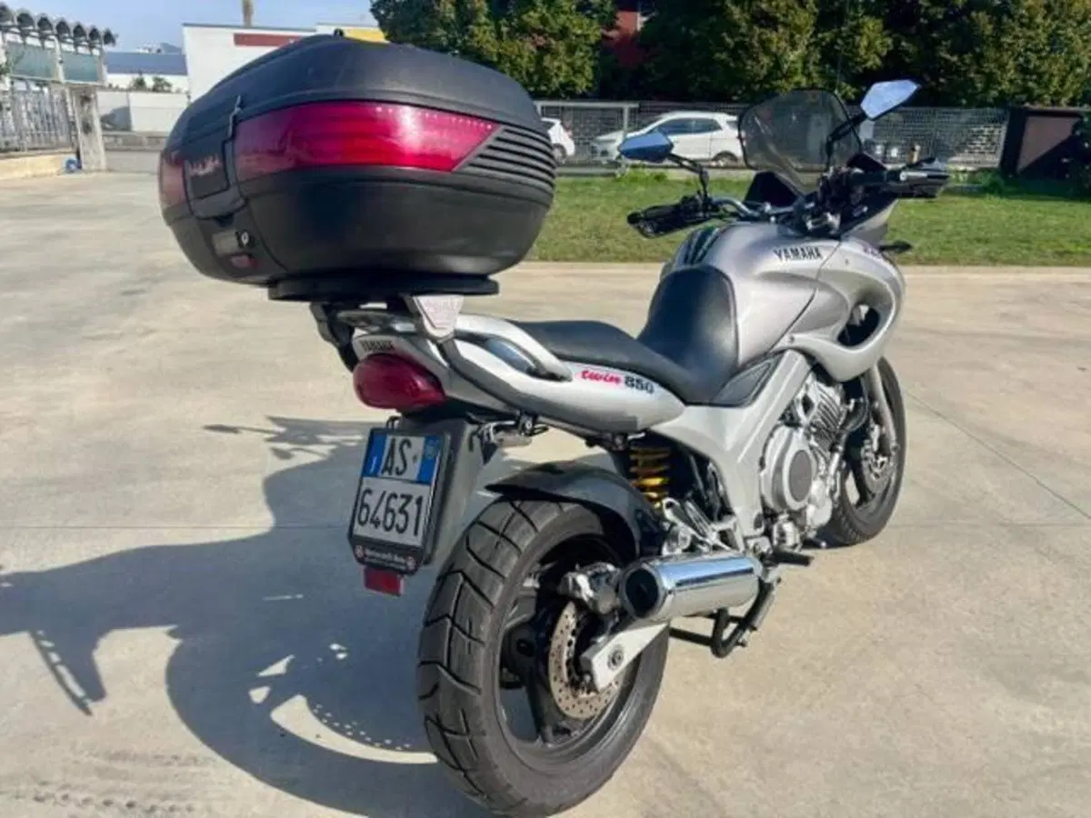 Yamaha TDM 850 (1996 - 01) (5)