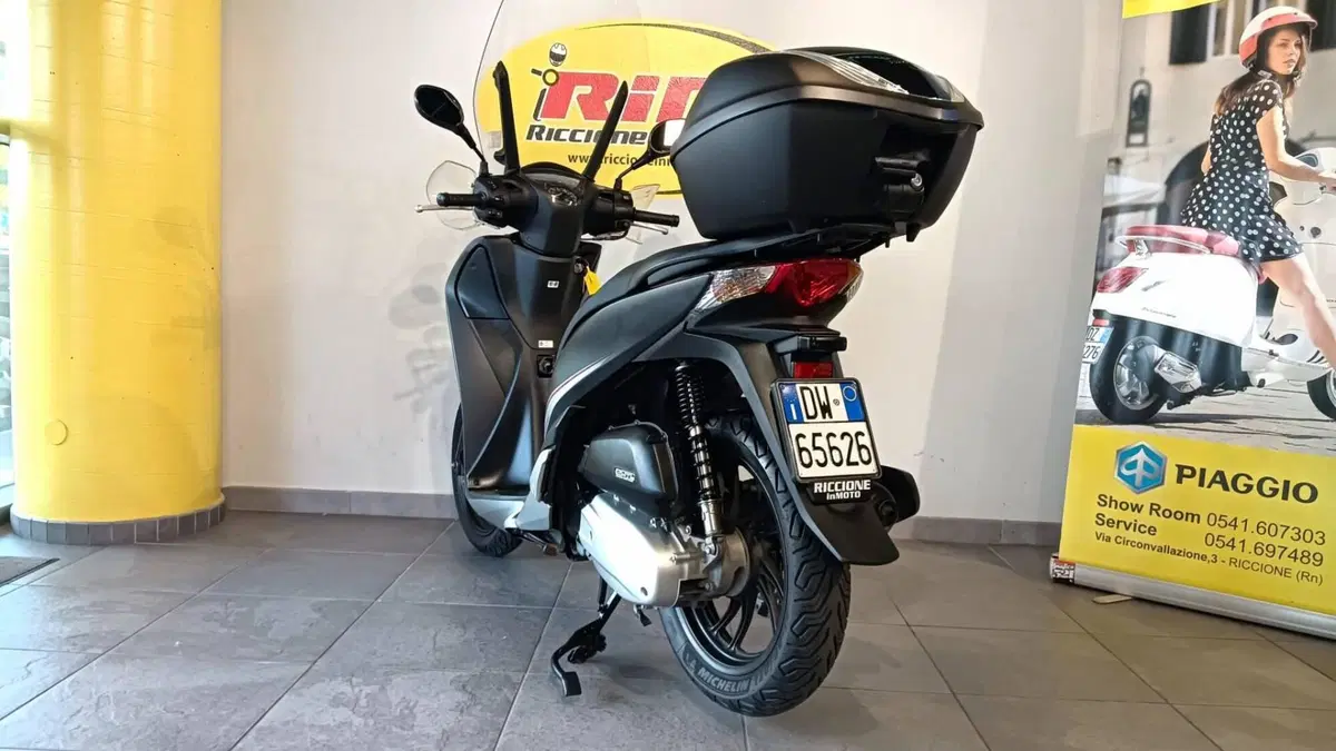 Honda SH 150i ABS (2013 - 16) (5)