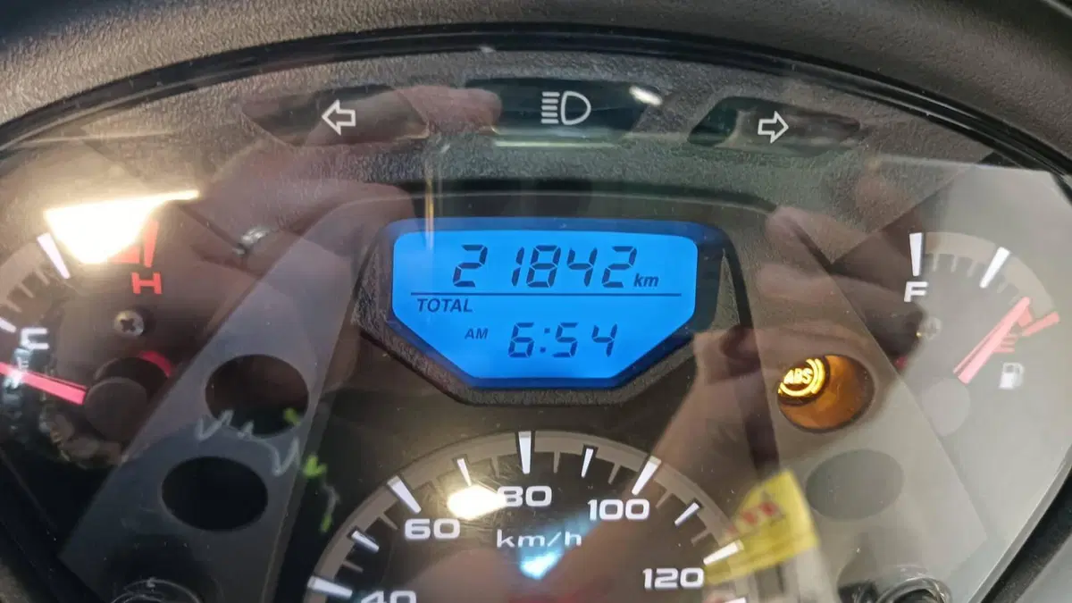 Honda SH 150i ABS (2013 - 16) (6)