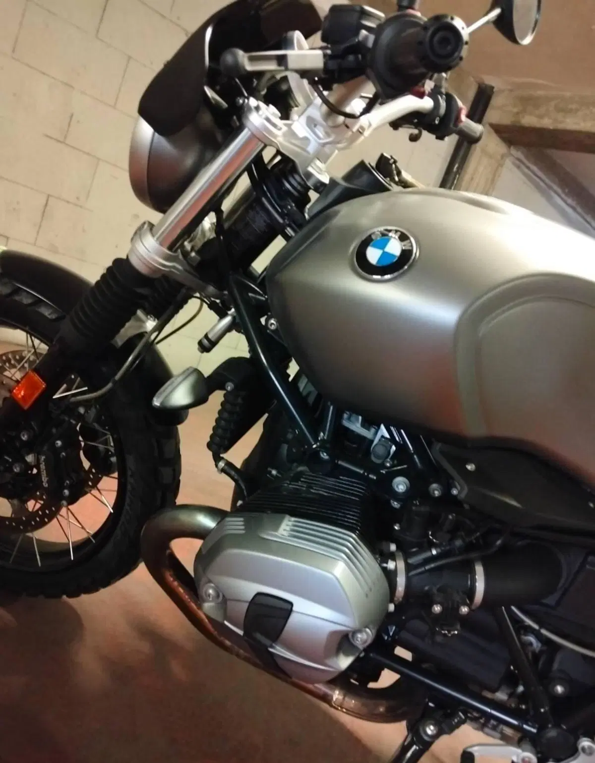 Bmw R nineT 1200 Scrambler (2016 - 20) (6)
