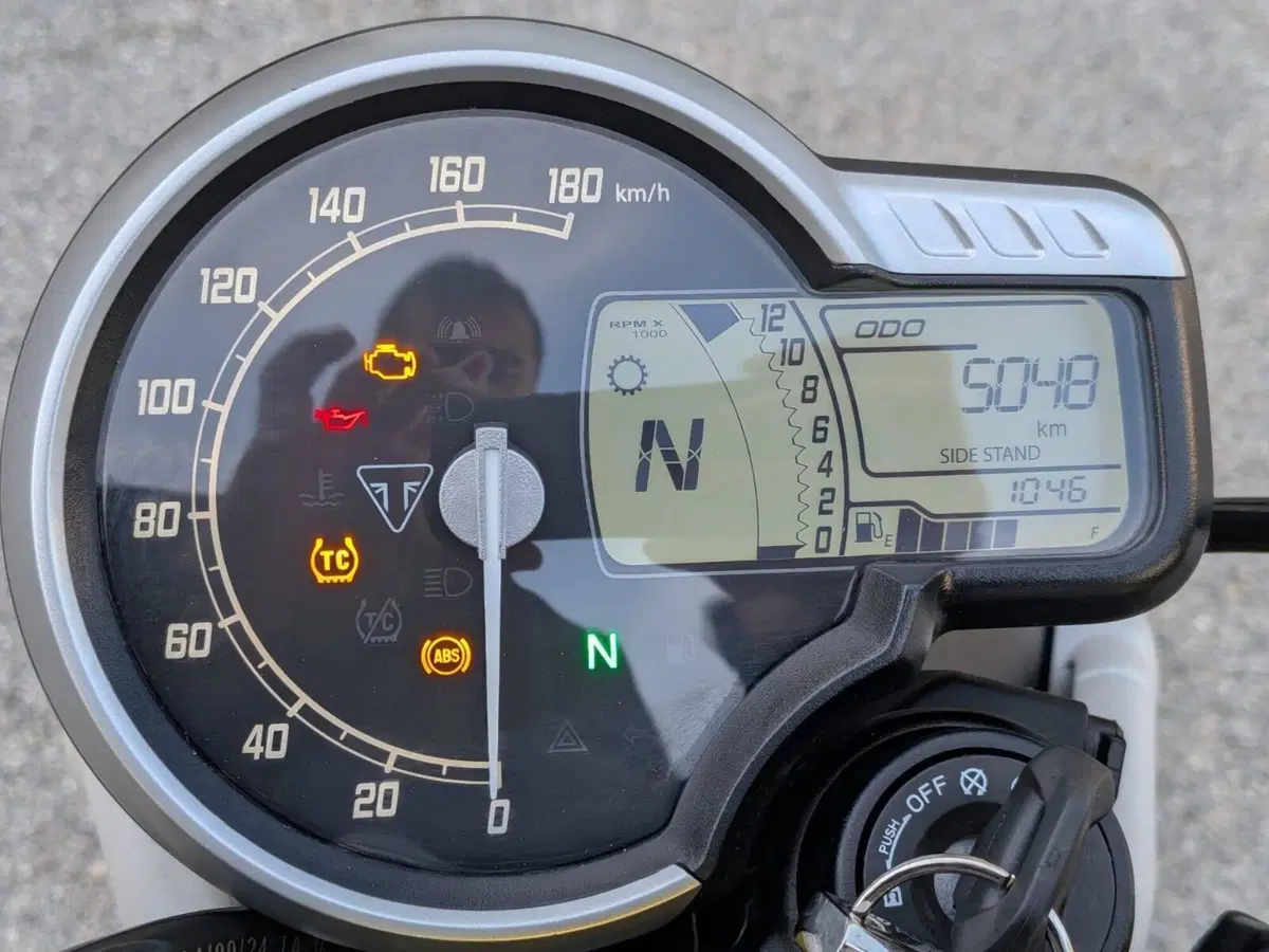 Triumph Scrambler 400 X (2024 - 26) (8)