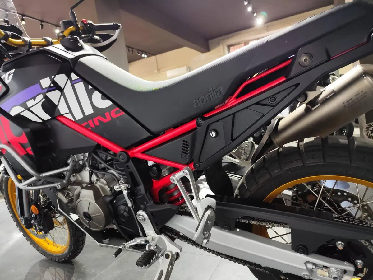 Aprilia Tuareg 660 Rally (2025 - 26) (7)