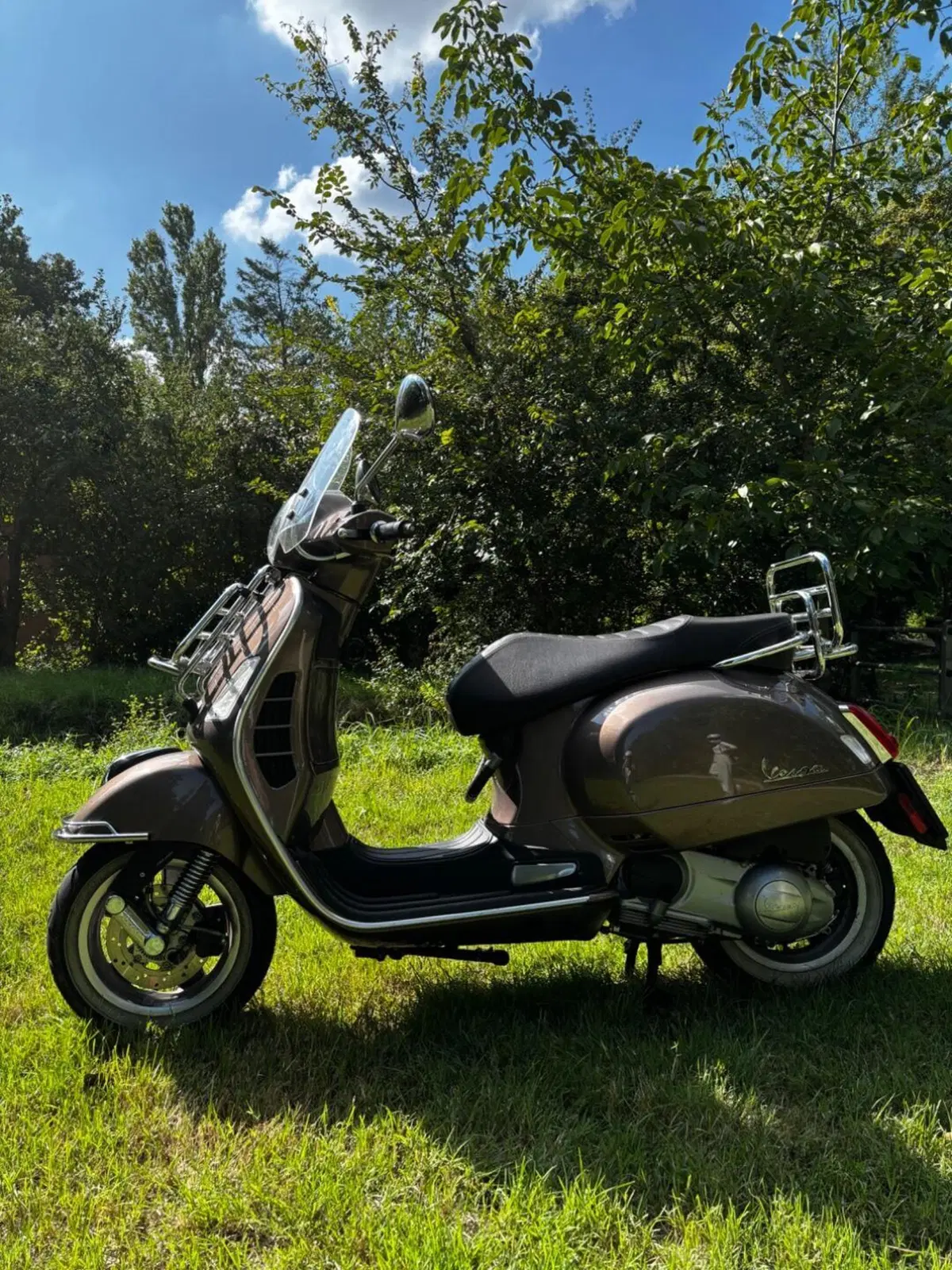 Vespa GTS 300 Touring ABS (2017 - 19) (2)