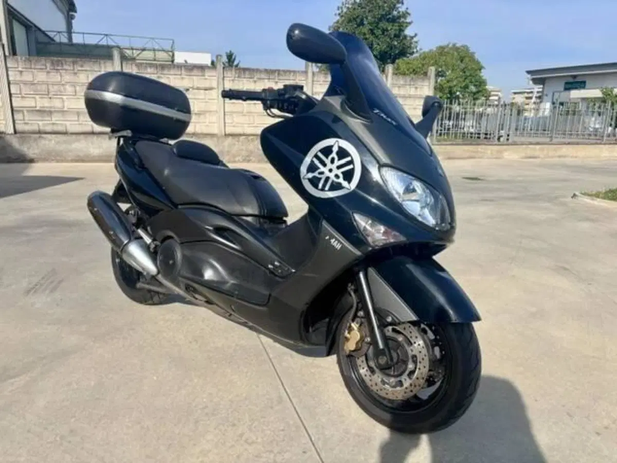 Yamaha T-Max 500 Black Max (2006 - 07) (3)