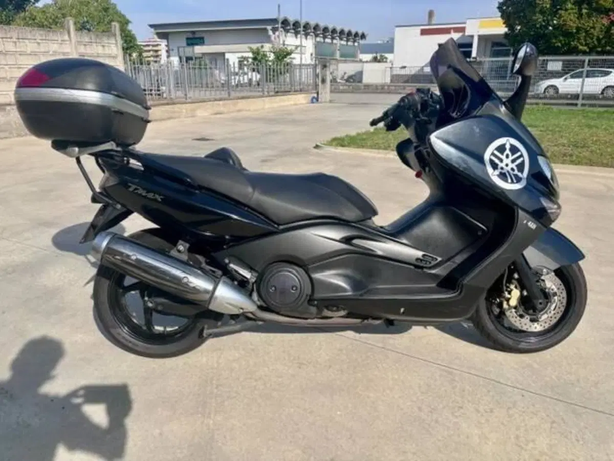 Yamaha T-Max 500 Black Max (2006 - 07) (4)