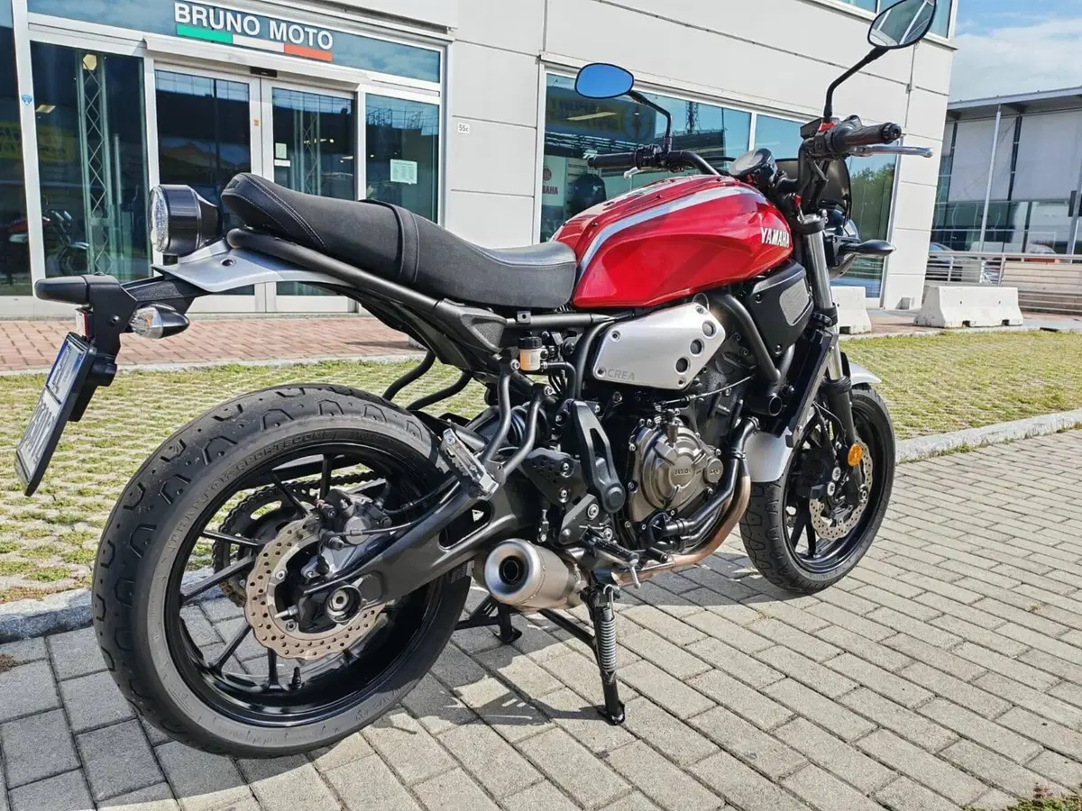 Yamaha XSR 700 ABS (2016 - 20) (4)