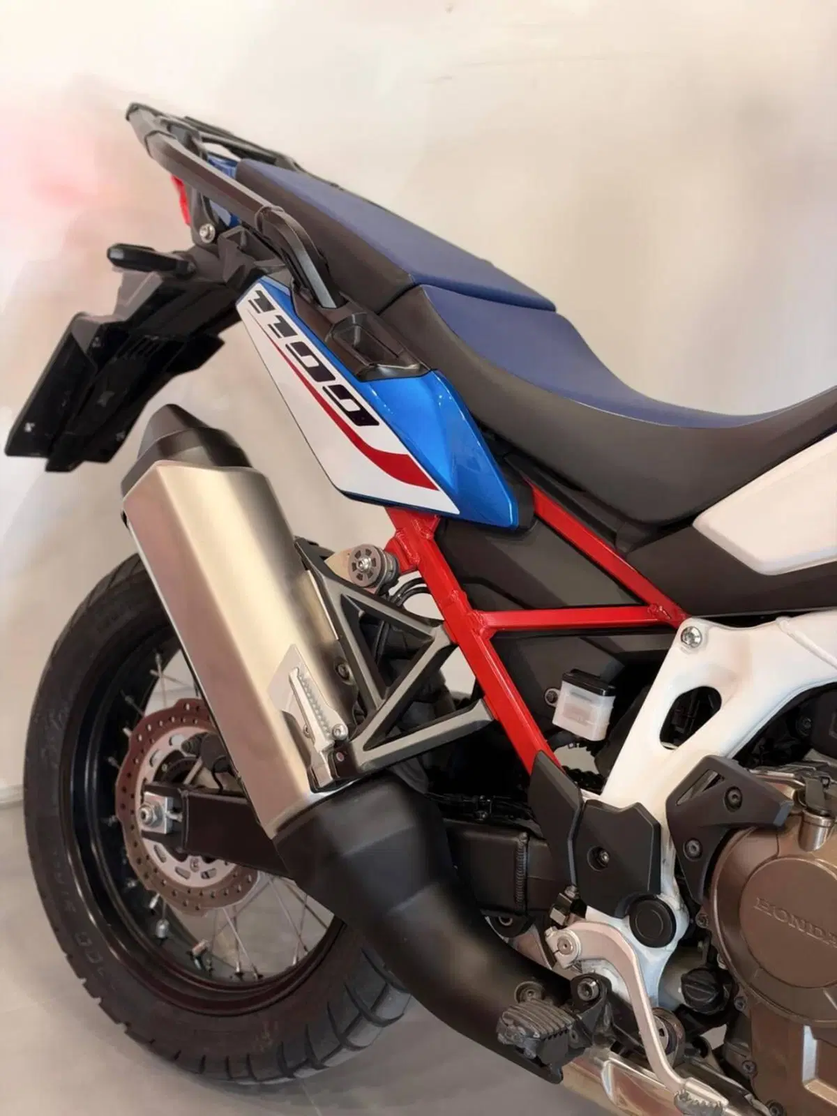 Honda Africa Twin CRF 1100L (2022 - 23) (3)