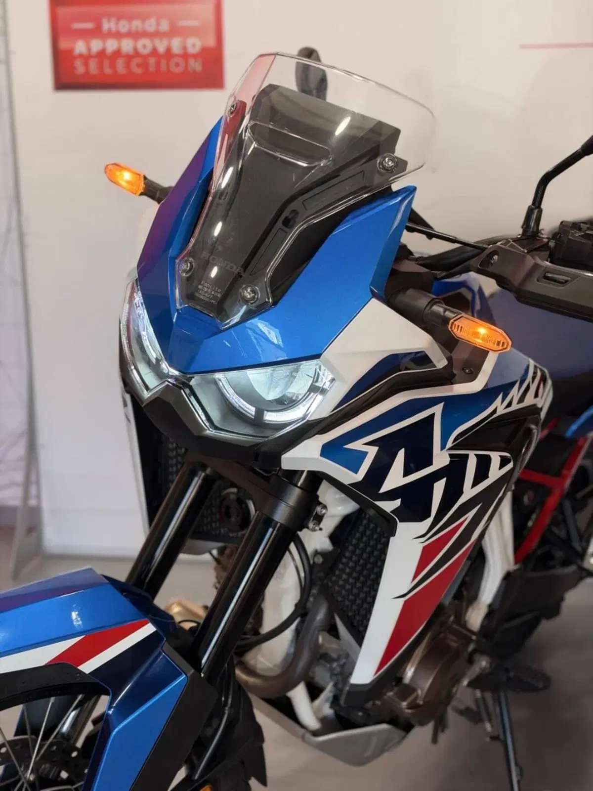 Honda Africa Twin CRF 1100L (2022 - 23) (6)