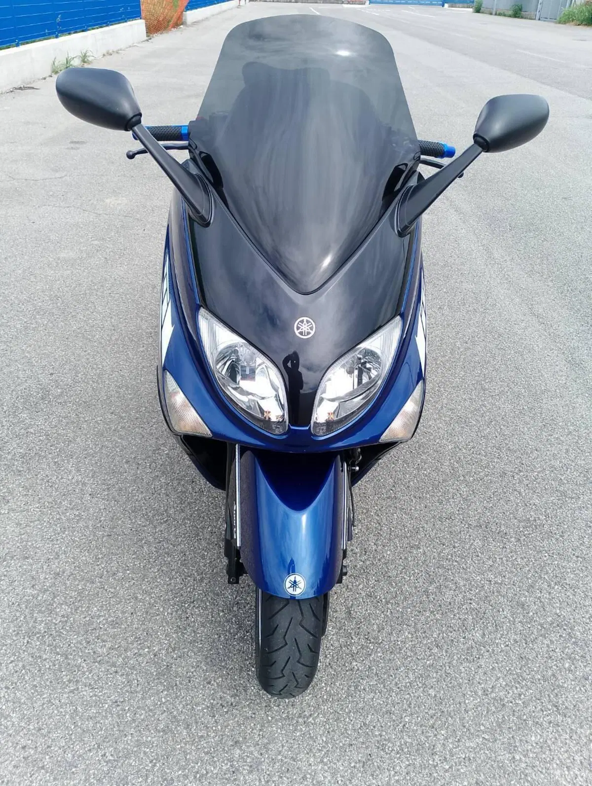 Yamaha T-Max 500 (2001 - 03) (6)