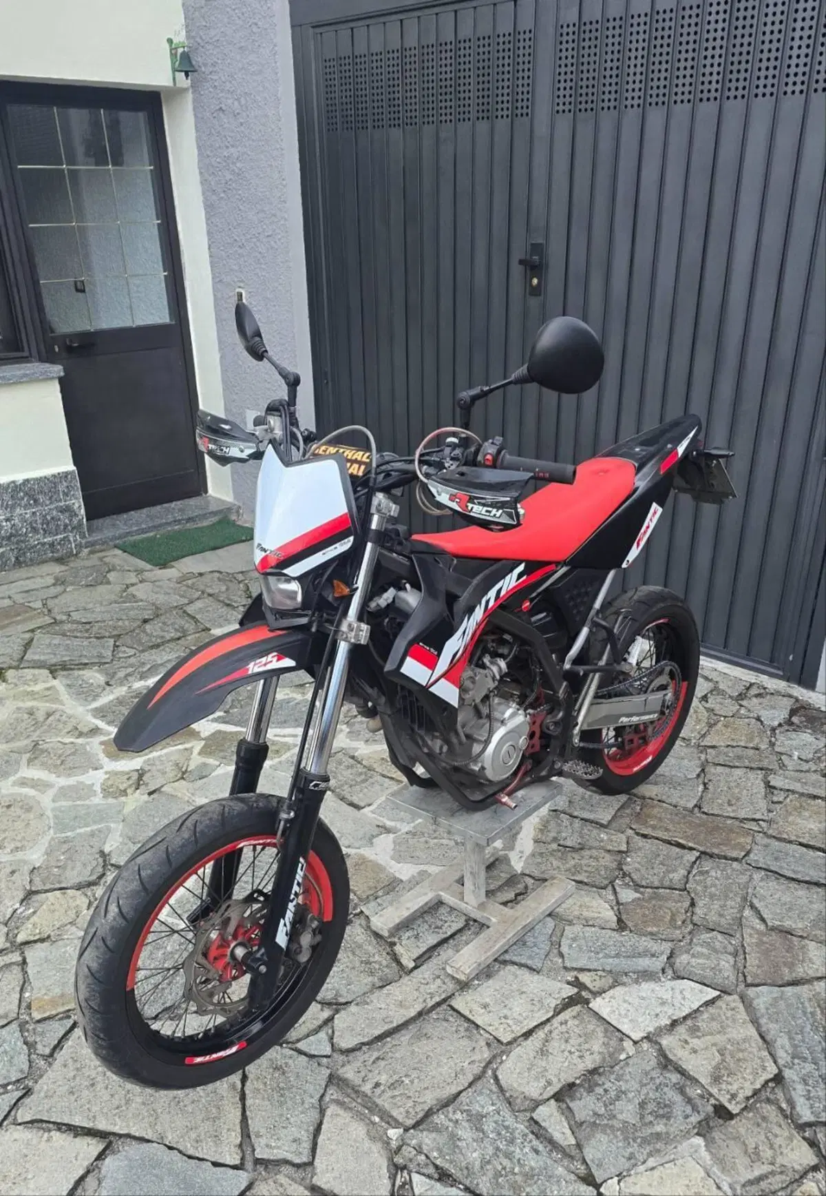Fantic Motor Motard 125 M Performance 4t (2017) (4)