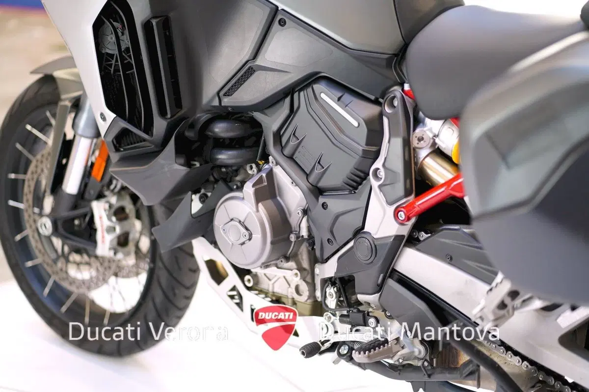 Ducati Multistrada V4 S (2021 - 24) (14)