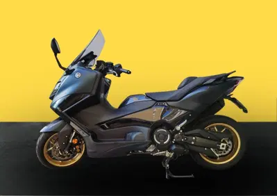 Yamaha T-Max 560 Tech Max (2022 - 24) usata