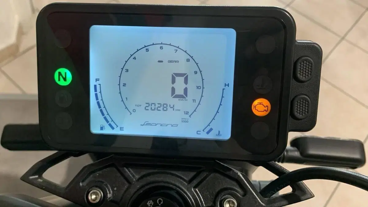 Benelli Leoncino 125 (2022 - 25) (3)