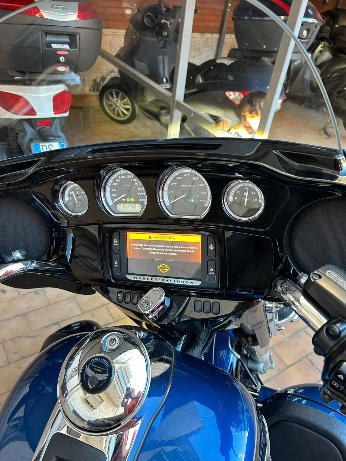 Harley-Davidson 107 Electra Glide Ultra Limited (2017 - 18) - FLHTK (13)