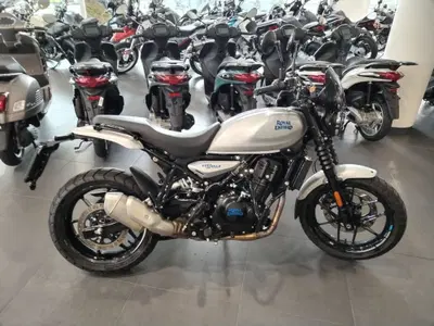 Royal Enfield Guerrilla 450 (2024 - 26) usata