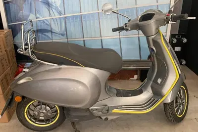 Vespa Vespa Elettrica 70 (2020 - 24) usata