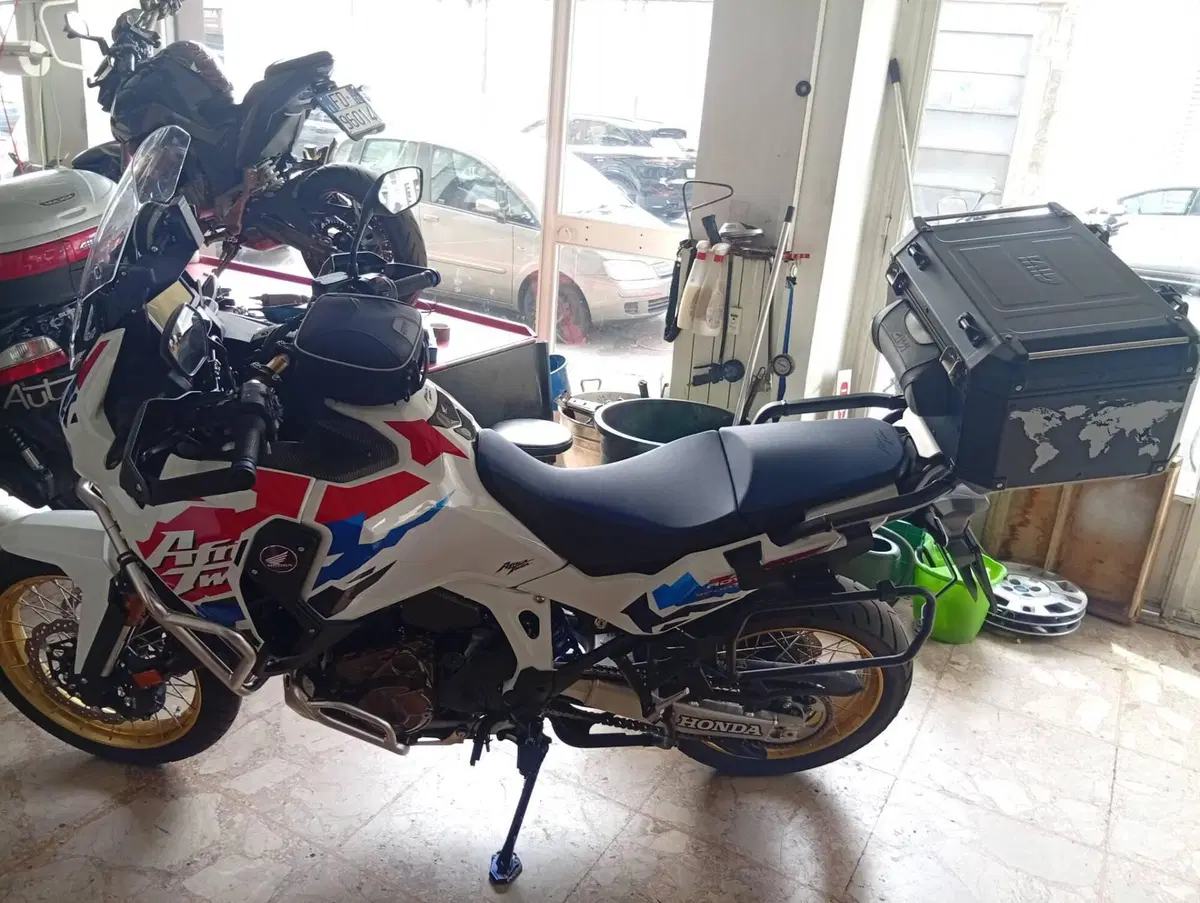 Honda Africa Twin CRF 1100L Adventure Sports DCT Travel Edition (2024 - 26) (3)