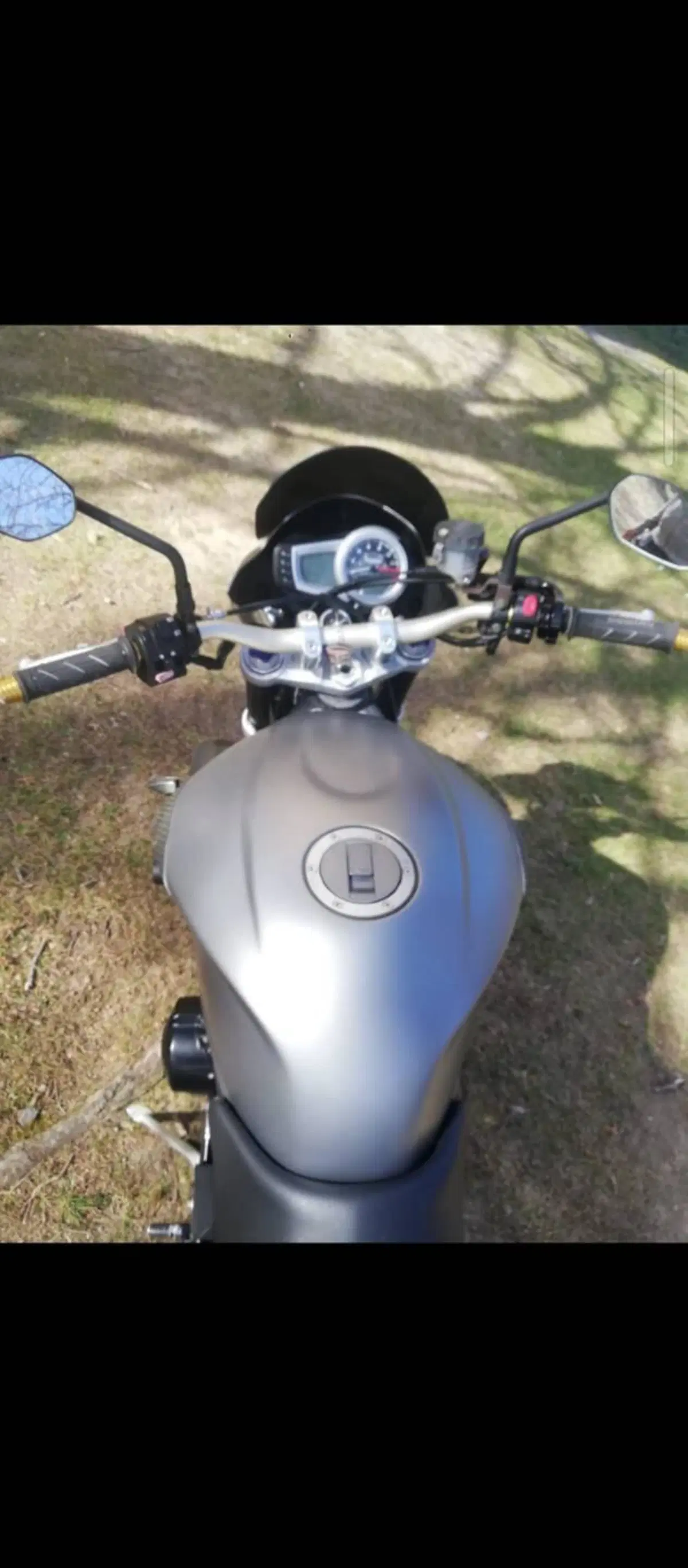 Triumph Street Triple R (2009 - 12) (6)