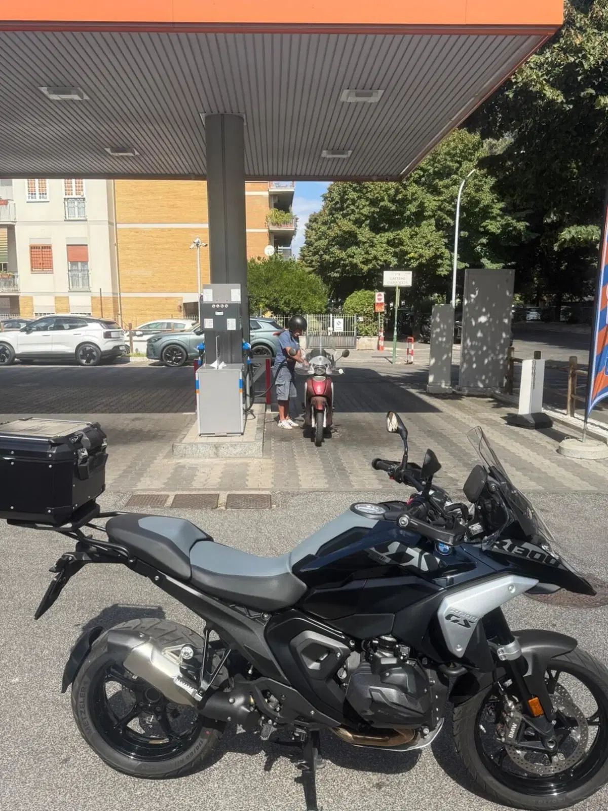 Bmw R 1300 GS Triple Black (2023 - 26) (4)