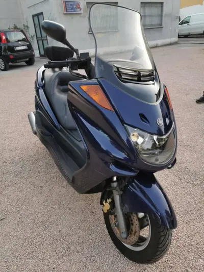 Yamaha Majesty 250 (1999 - 06) usata