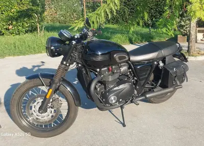 Triumph Bonneville T100 Black (2017 - 20) usata