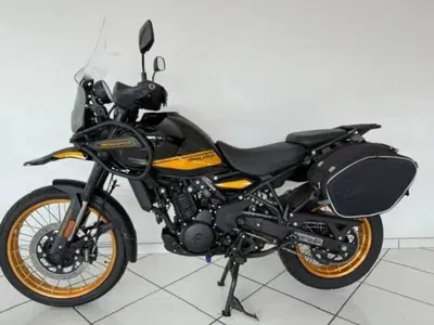 Royal Enfield Himalayan 450 Tubeless (2024 - 26) usata