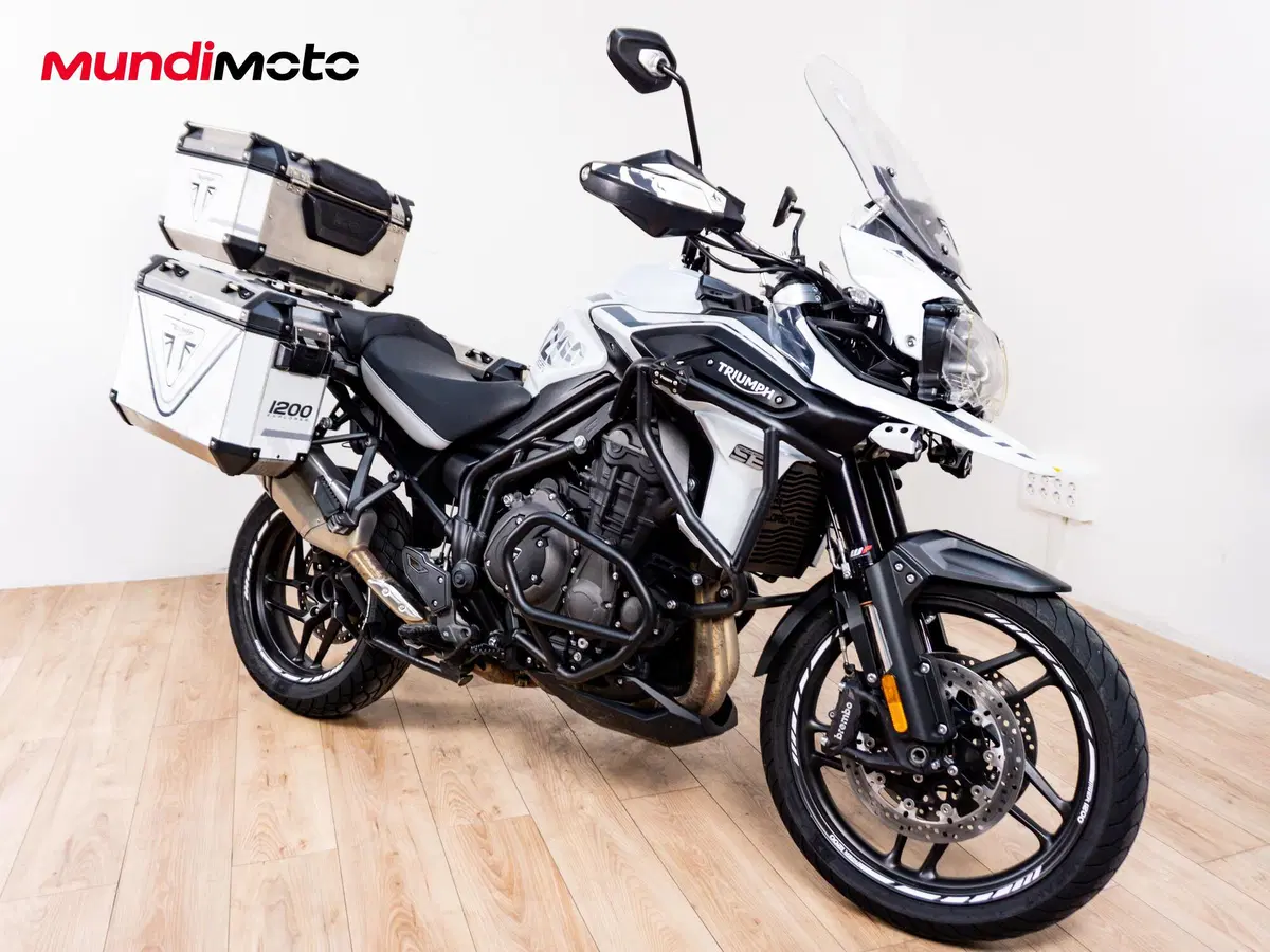 Triumph Tiger 1200 Alpine Edition (2020) (2)