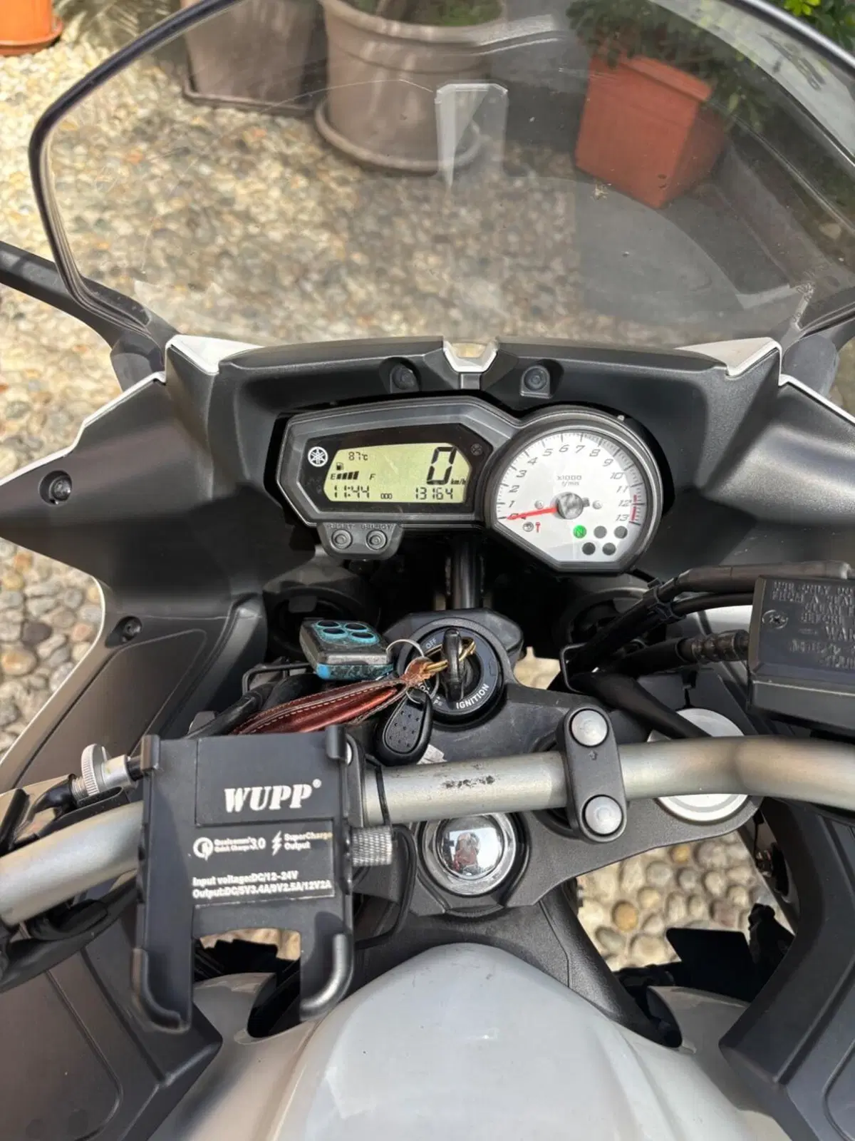 Yamaha Fazer 8 (2010 - 16) (4)