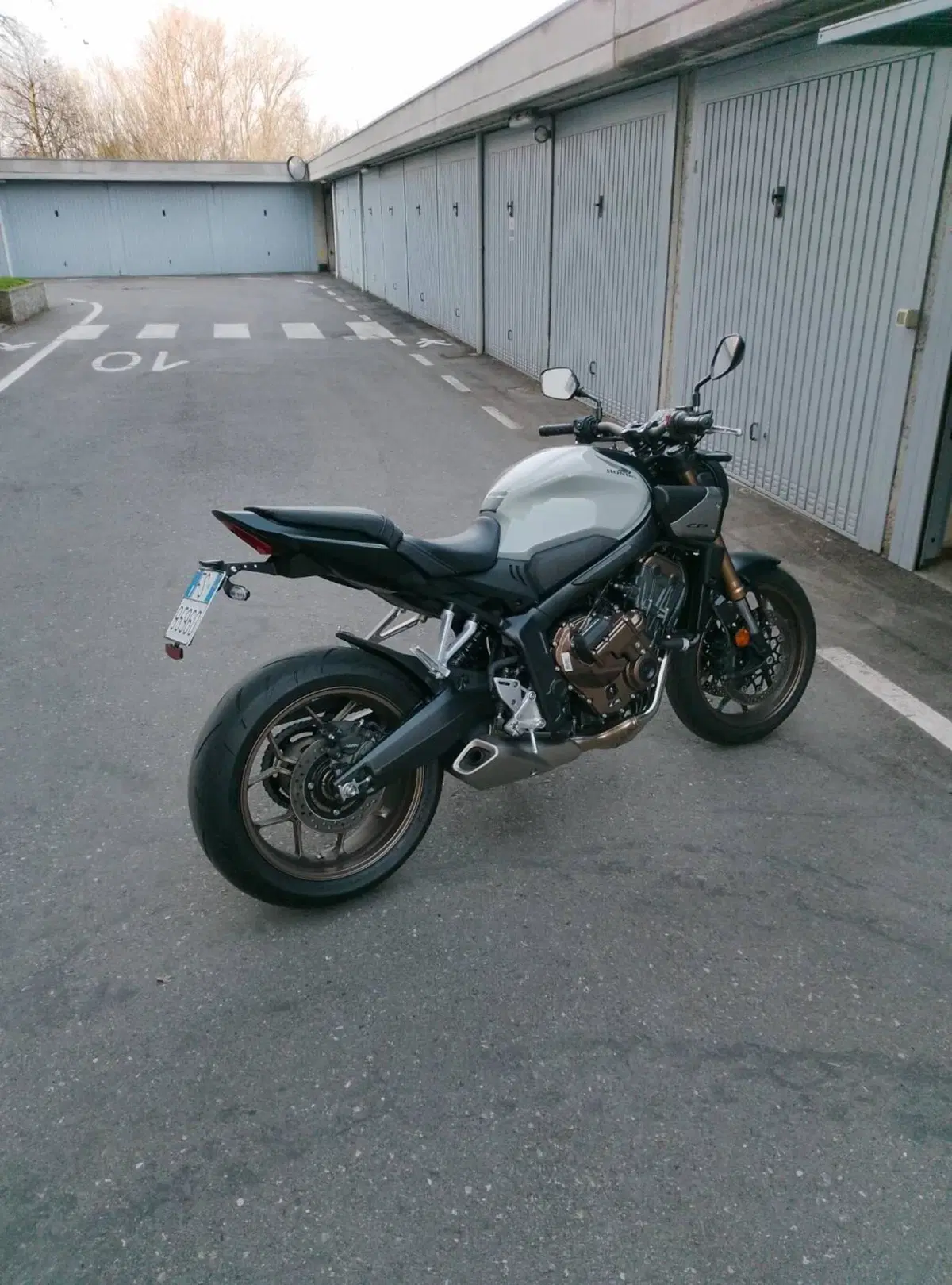 Honda CB 650 R E-Clutch (2024 - 26) (2)