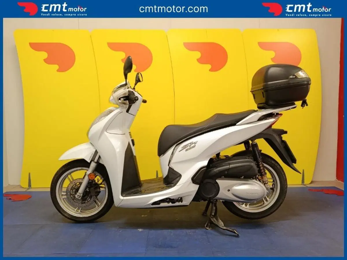 Honda SH 300 i ABS (2016 - 20) (3)