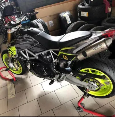 Aprilia Dorsoduro 1200 ABS (2012 - 15) usata
