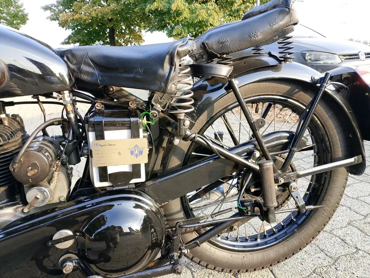 Royal Enfield Turismo (6)