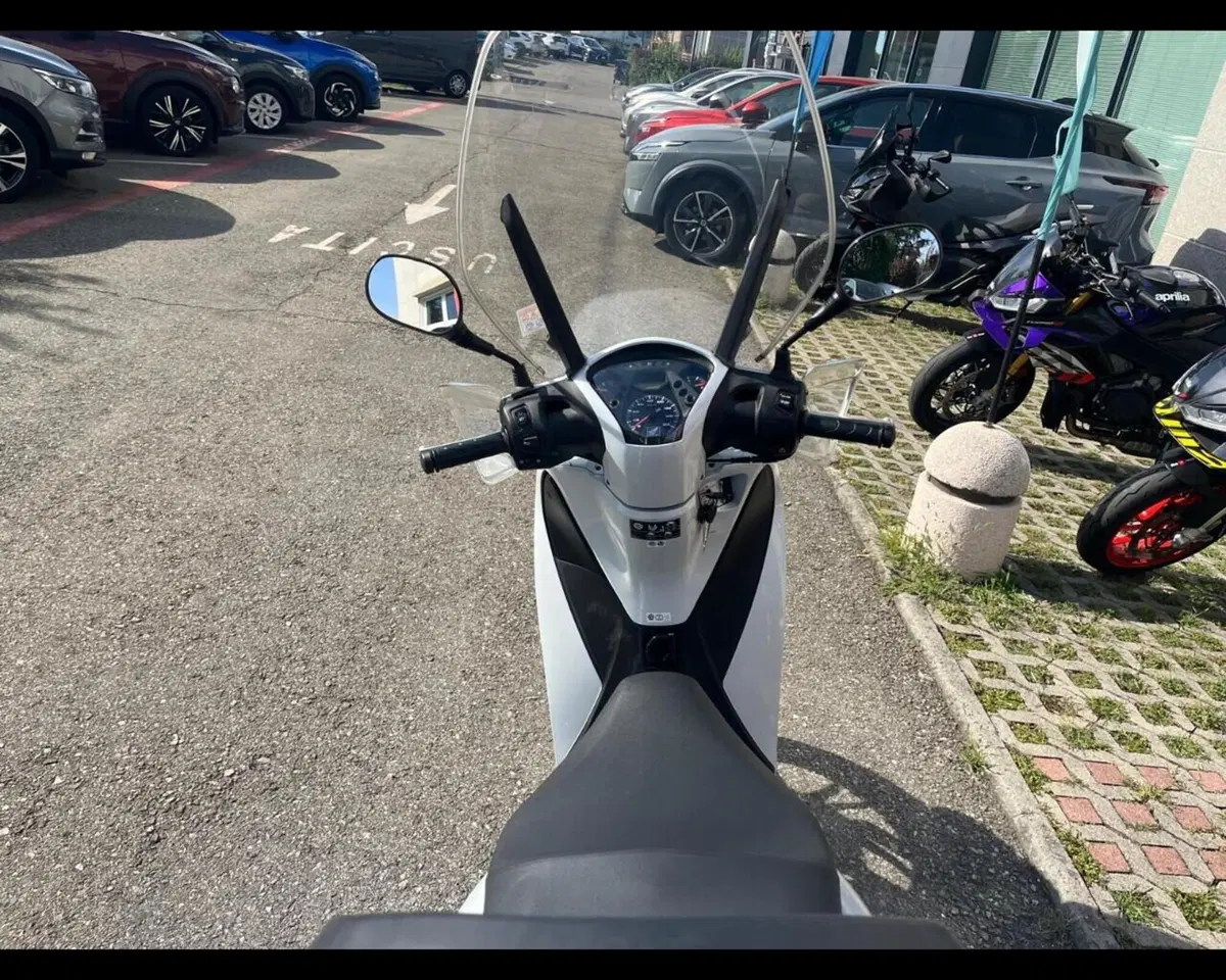 Honda SH 150i ABS (2013 - 16) (13)