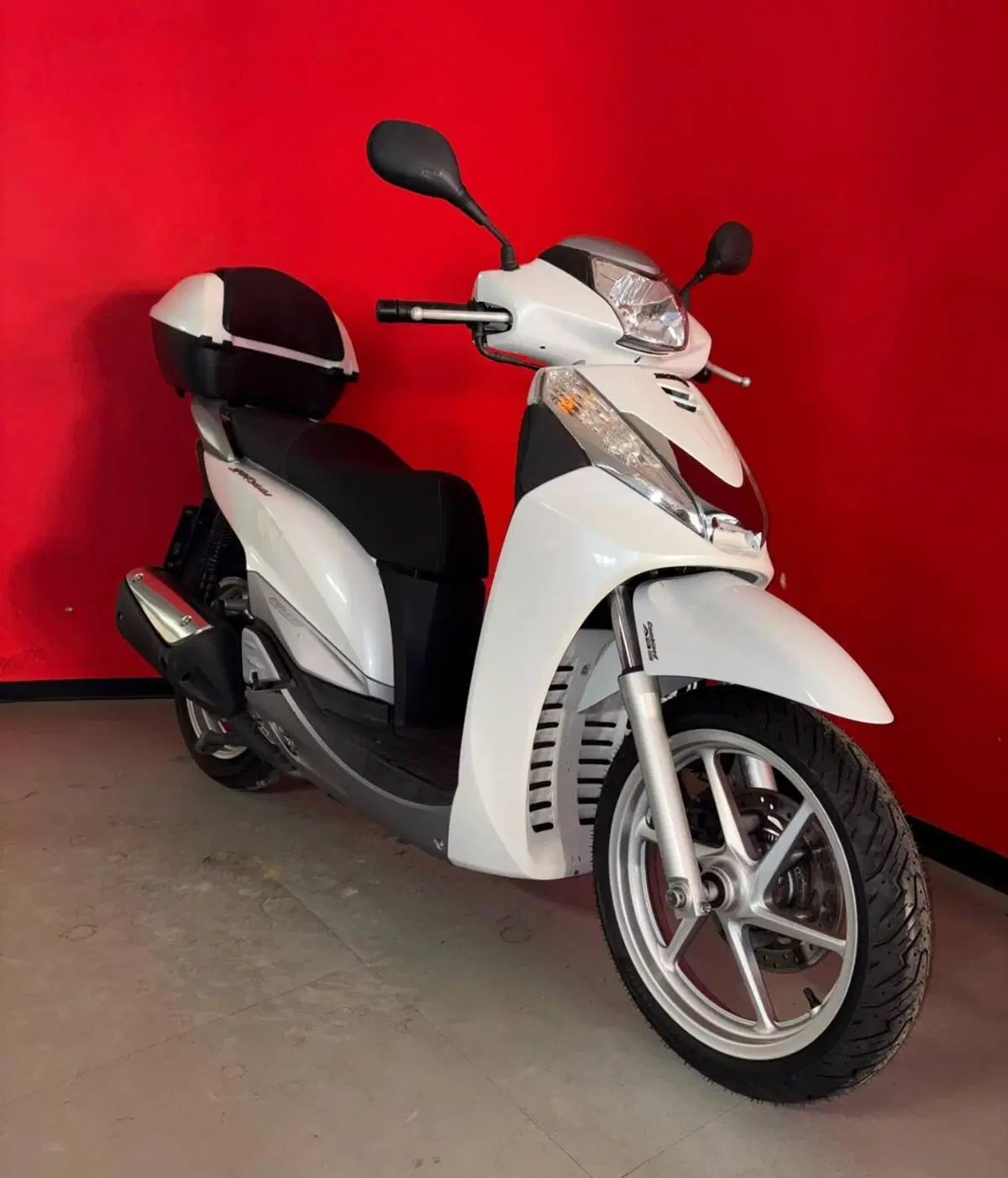 Honda SH 300 i ABS (2013 - 14) (2)