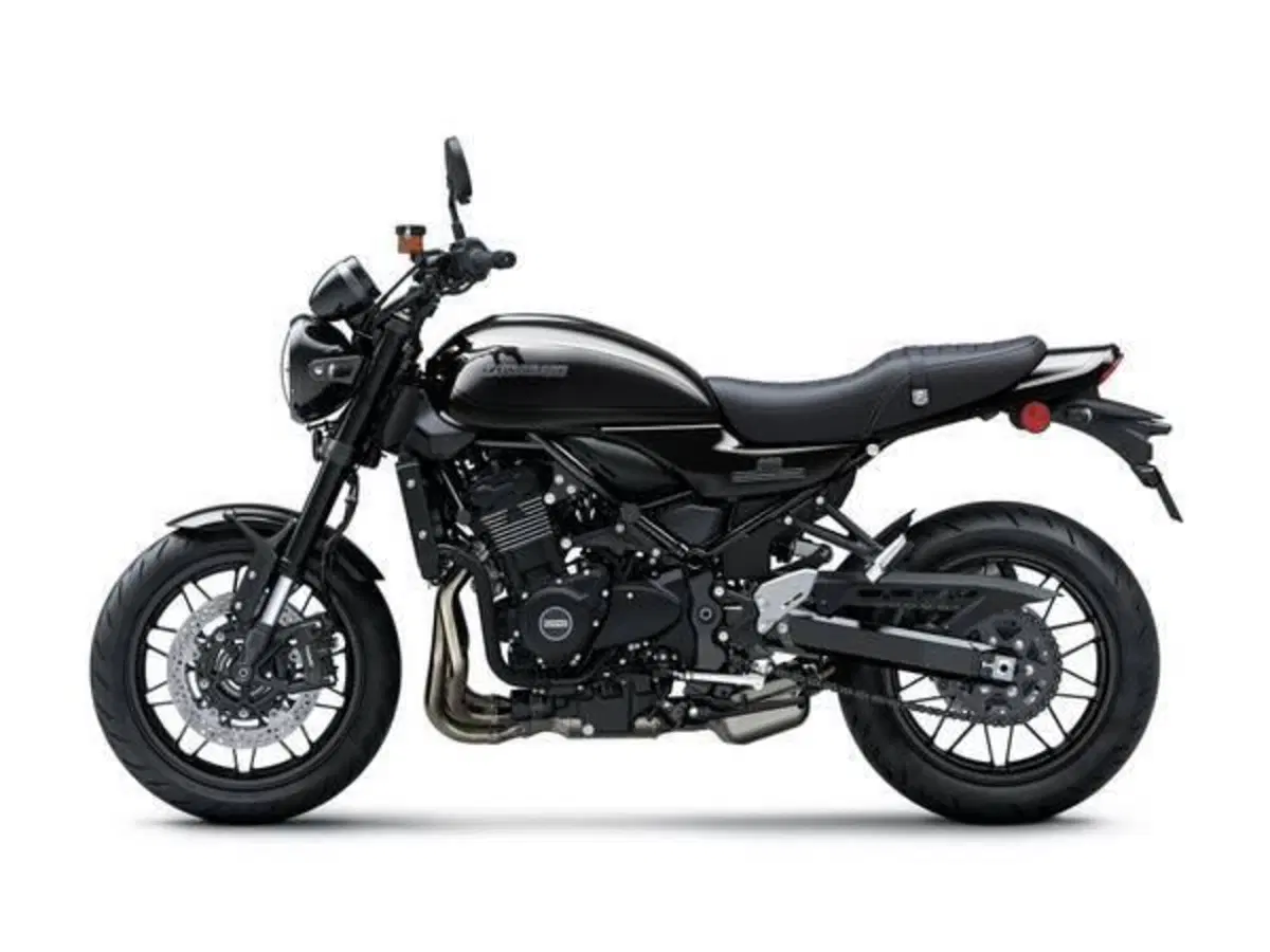 Kawasaki Z 900 RS Black Ball Edition (2026) (2)