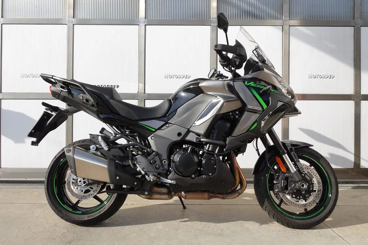 Kawasaki Versys 1100 SE Tourer (2025 - 26) (2)