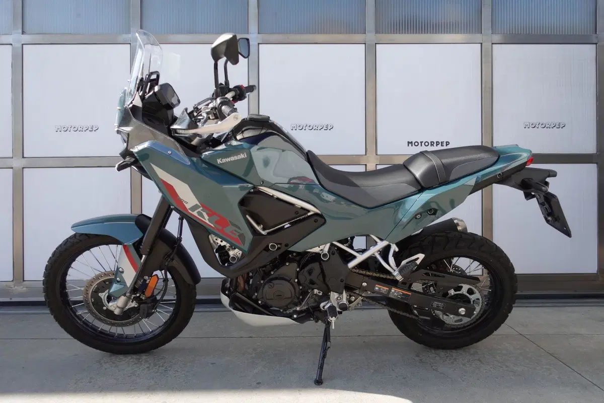 Kawasaki KLE 500 SE (2026) (3)