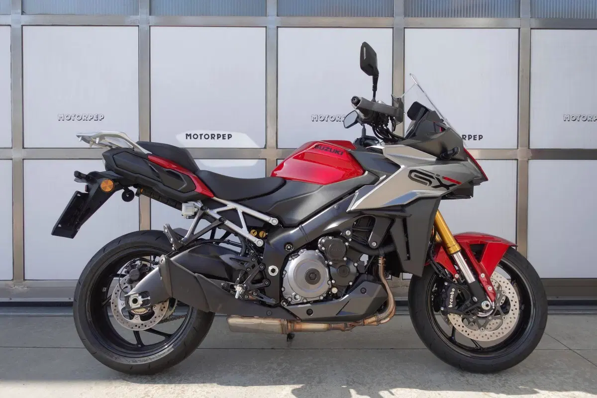 Suzuki GSX-S1000GX (2024 - 26) (2)