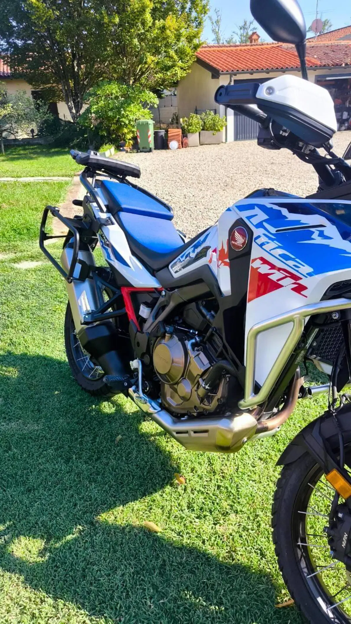 Honda Africa Twin CRF 1100L ES (2024 - 26) (11)