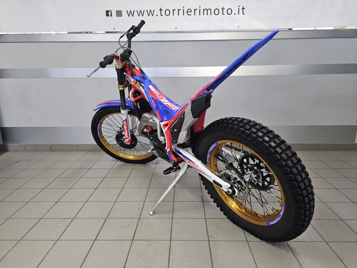 Betamotor Evo 300 2T Factory (2024) (6)