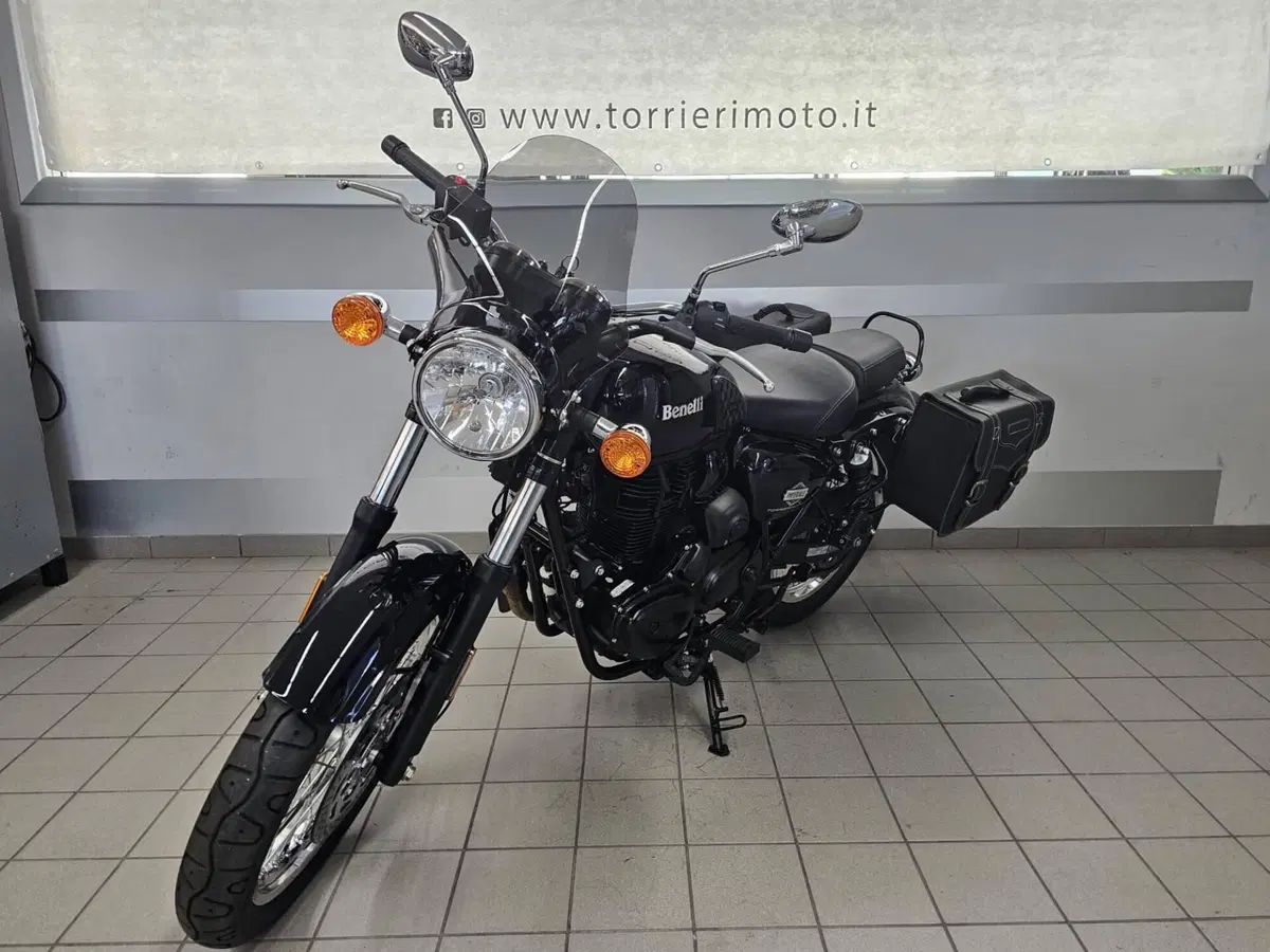 Benelli Imperiale 400 (2021 - 25) (2)