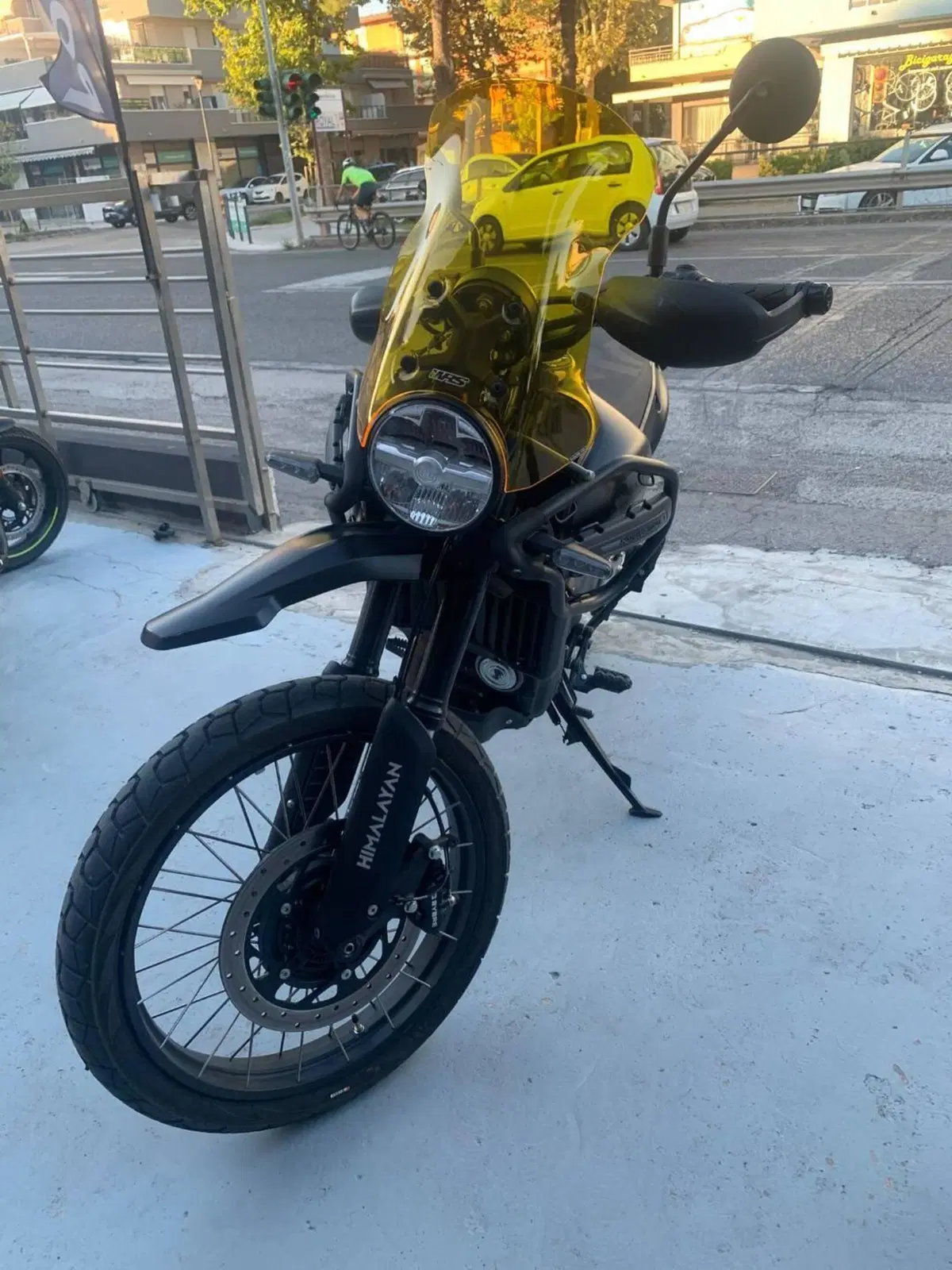 Royal Enfield Himalayan 450 Mana Black (2026) (5)