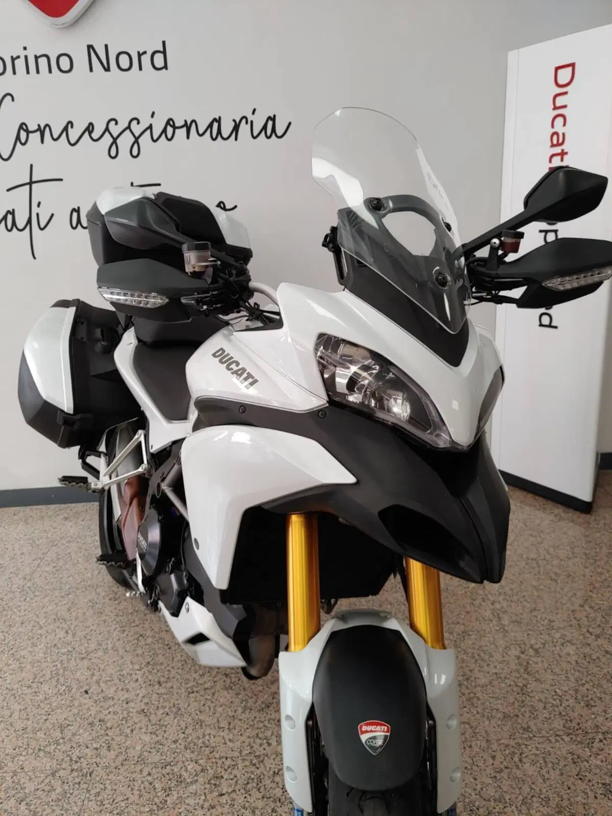 Ducati Multistrada 1200 S Touring (2010 - 12) (2)