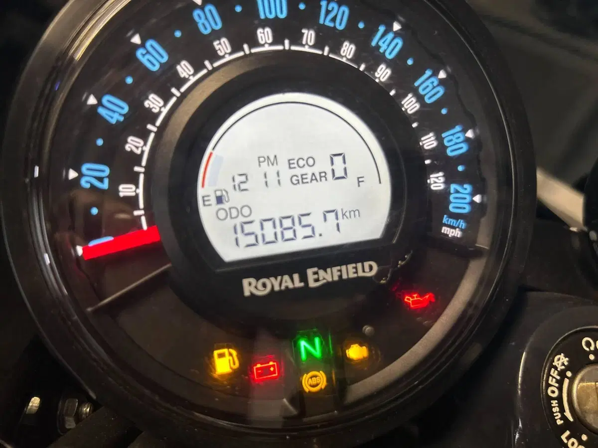 Royal Enfield Shotgun 650 (2024 - 26) (5)