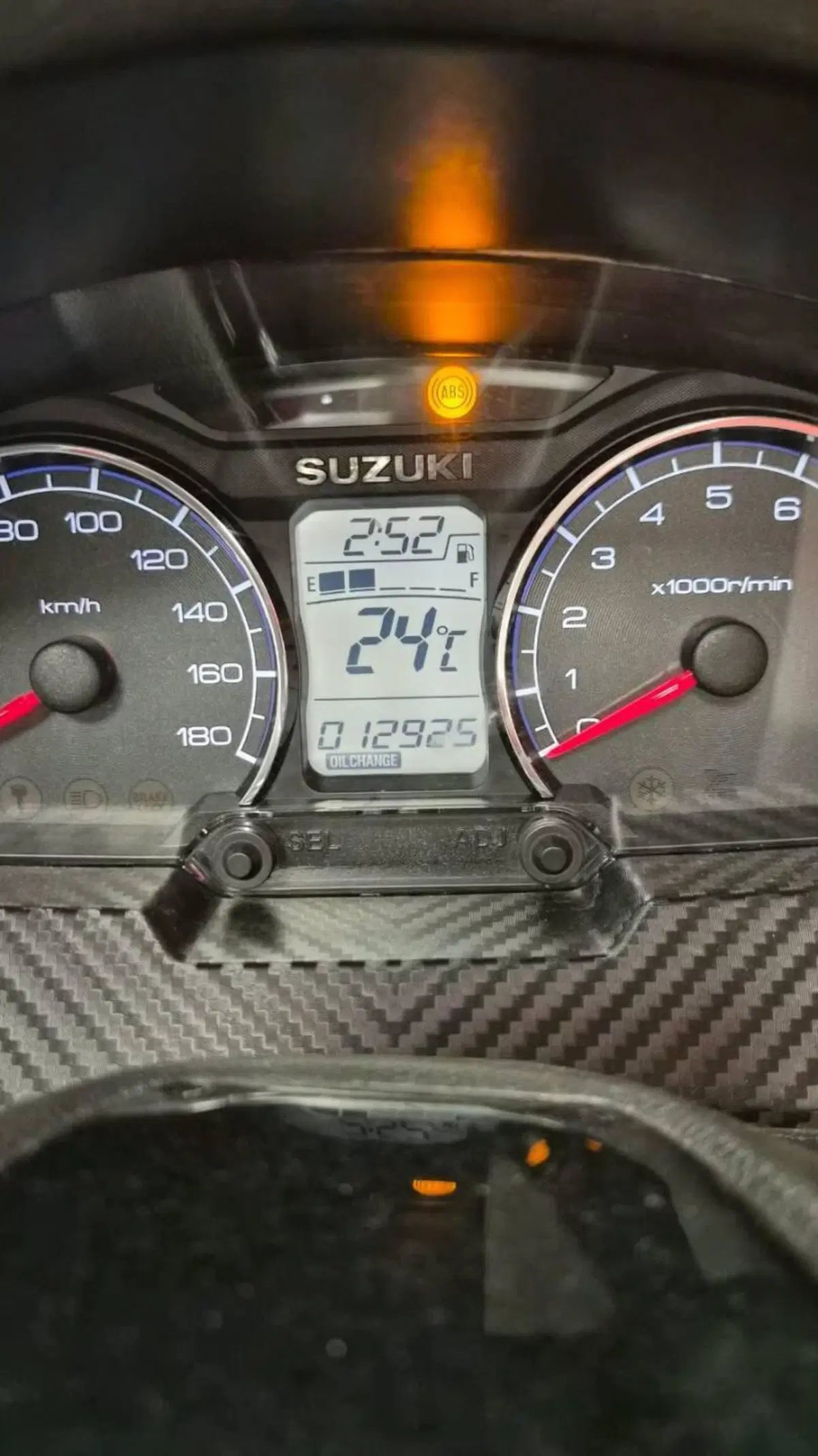 Suzuki Burgman AN 400 (2017 - 20) (2)