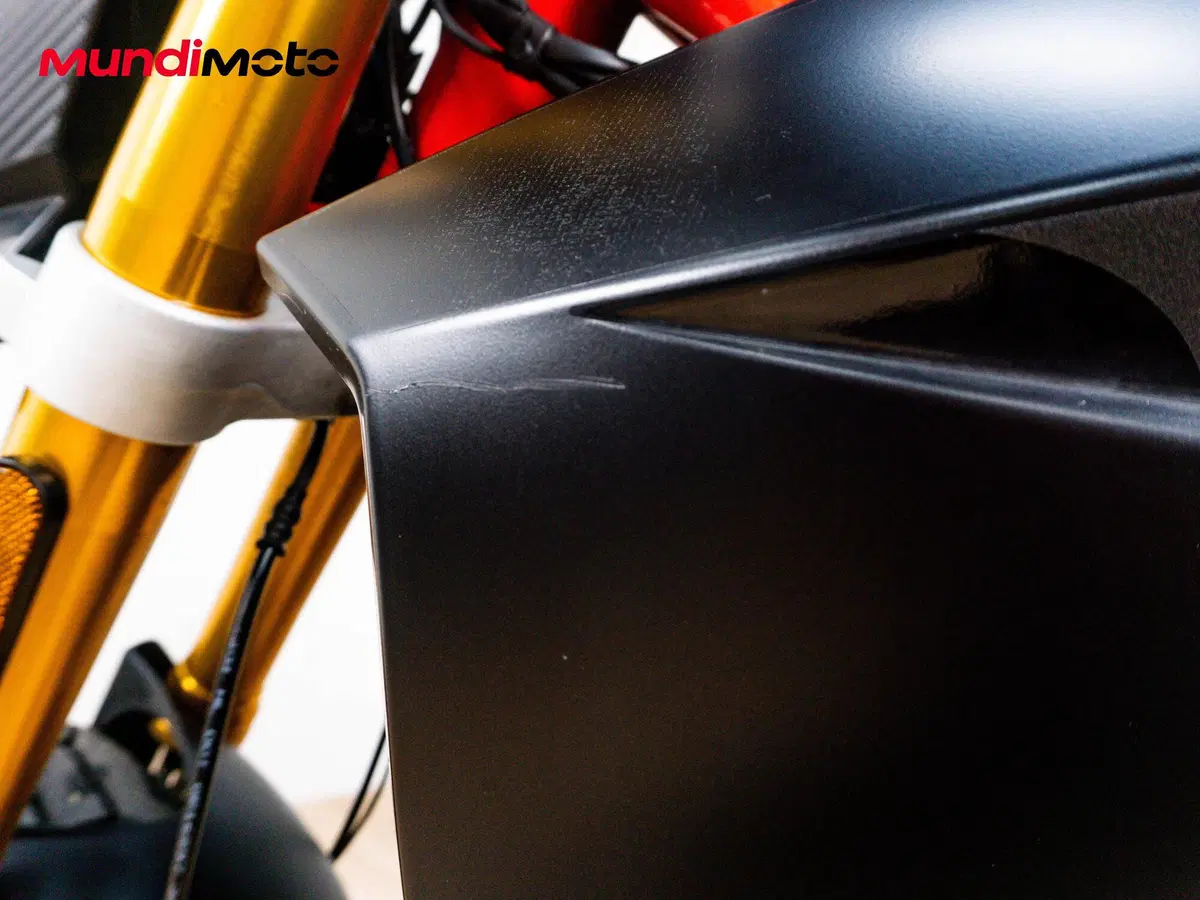 Aprilia Dorsoduro 900 (2017 - 20) (19)